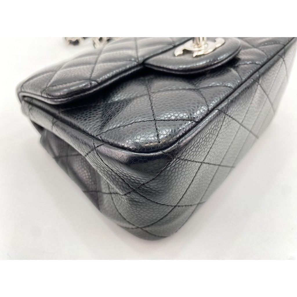 Chanel Shoulder Bag Mini Quilted — view 8