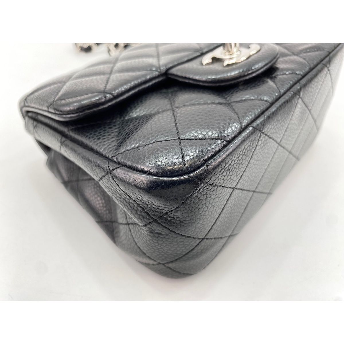 Chanel Shoulder Bag Mini Quilted — view 8