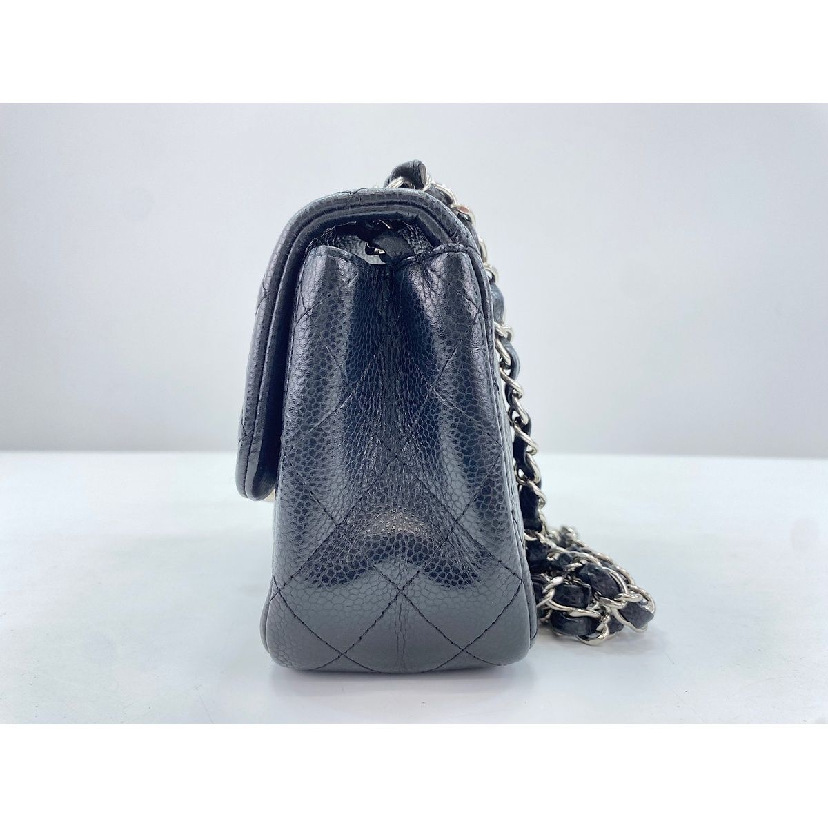 Chanel Shoulder Bag Mini Quilted — view 4