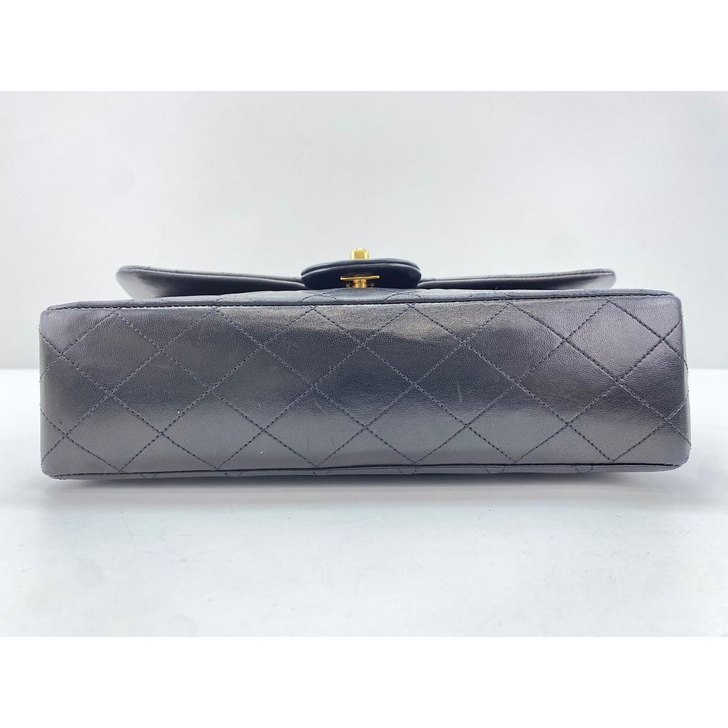 Chanel Shoulder Bag Quilted 25 — view 6