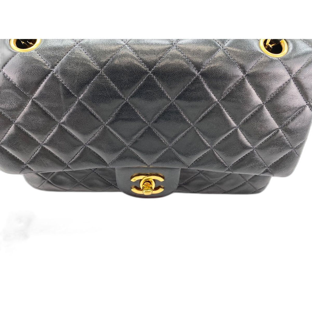 Chanel Shoulder Bag Quilted 25 — view 3
