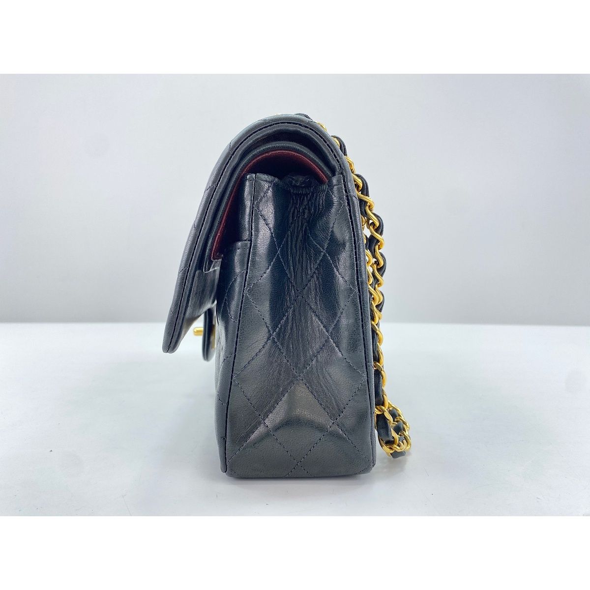 Chanel Shoulder Bag Quilted 25 — view 4