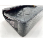 Chanel Shoulder Bag Quilted 25 — view 8