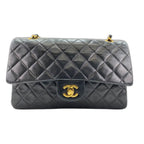 Chanel Shoulder Bag Quilted 25