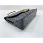 Chanel Shoulder Bag Quilted 25 — view 7