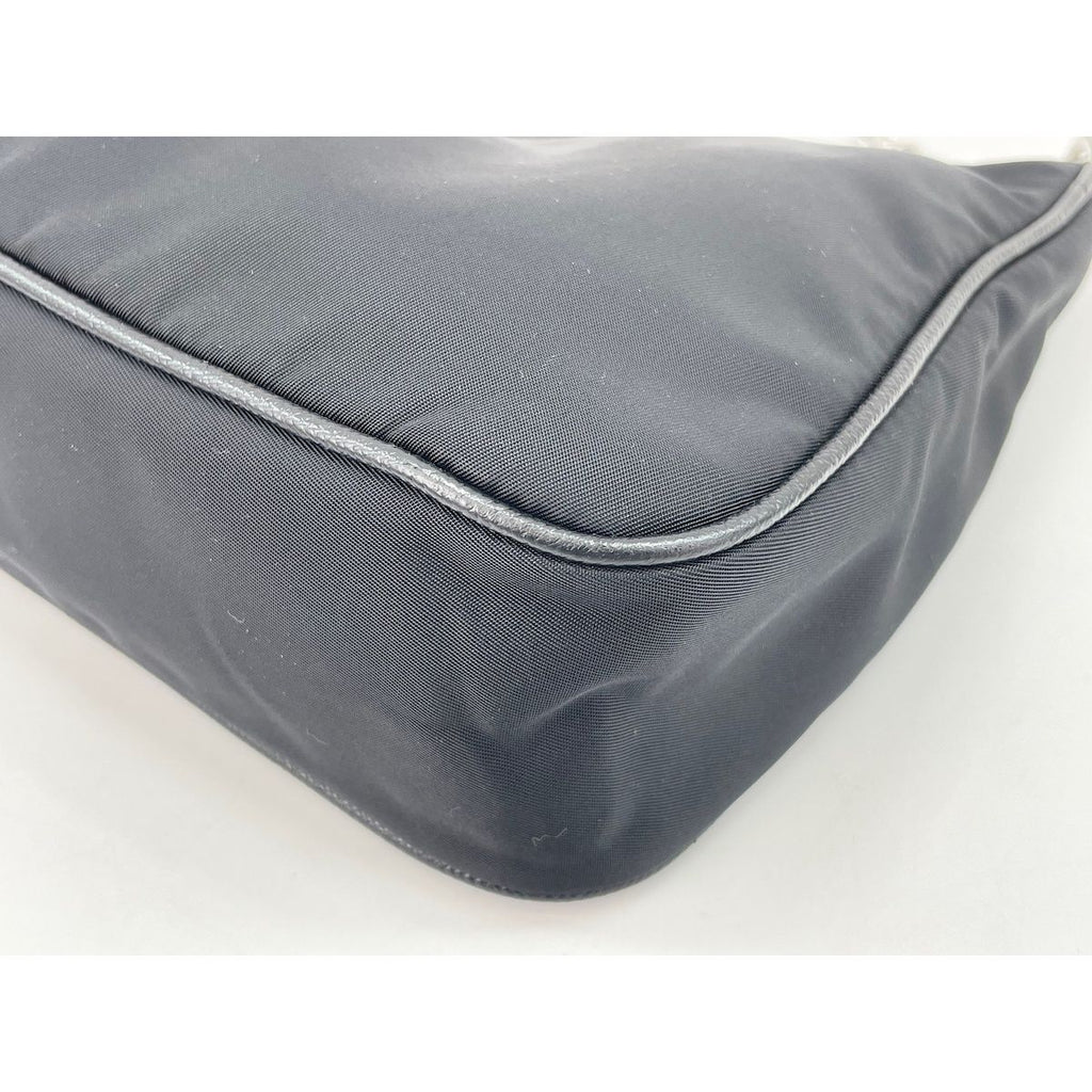 Prada Shoulder Bag Re Edition — view 8