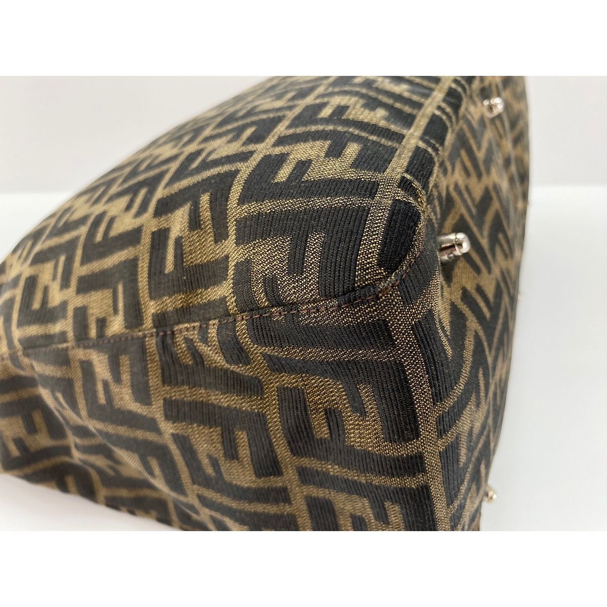 Fendi Handbag Brown — view 8