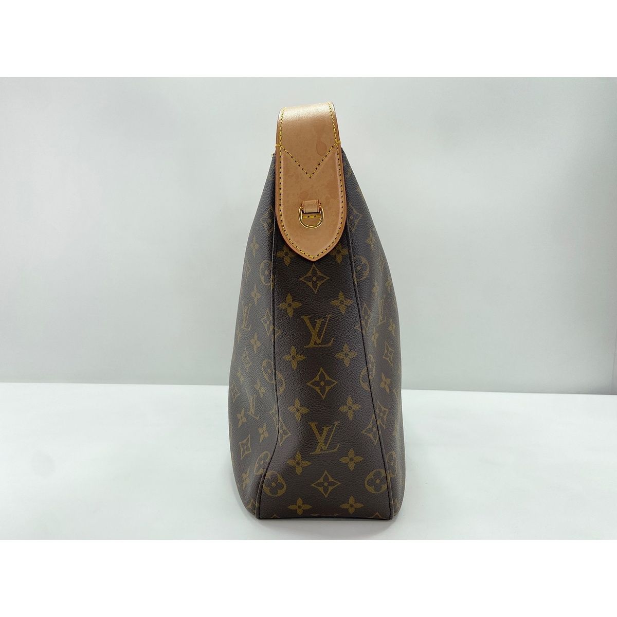 Louis Vuitton Shoulder Bag Slouchy MM — view 6