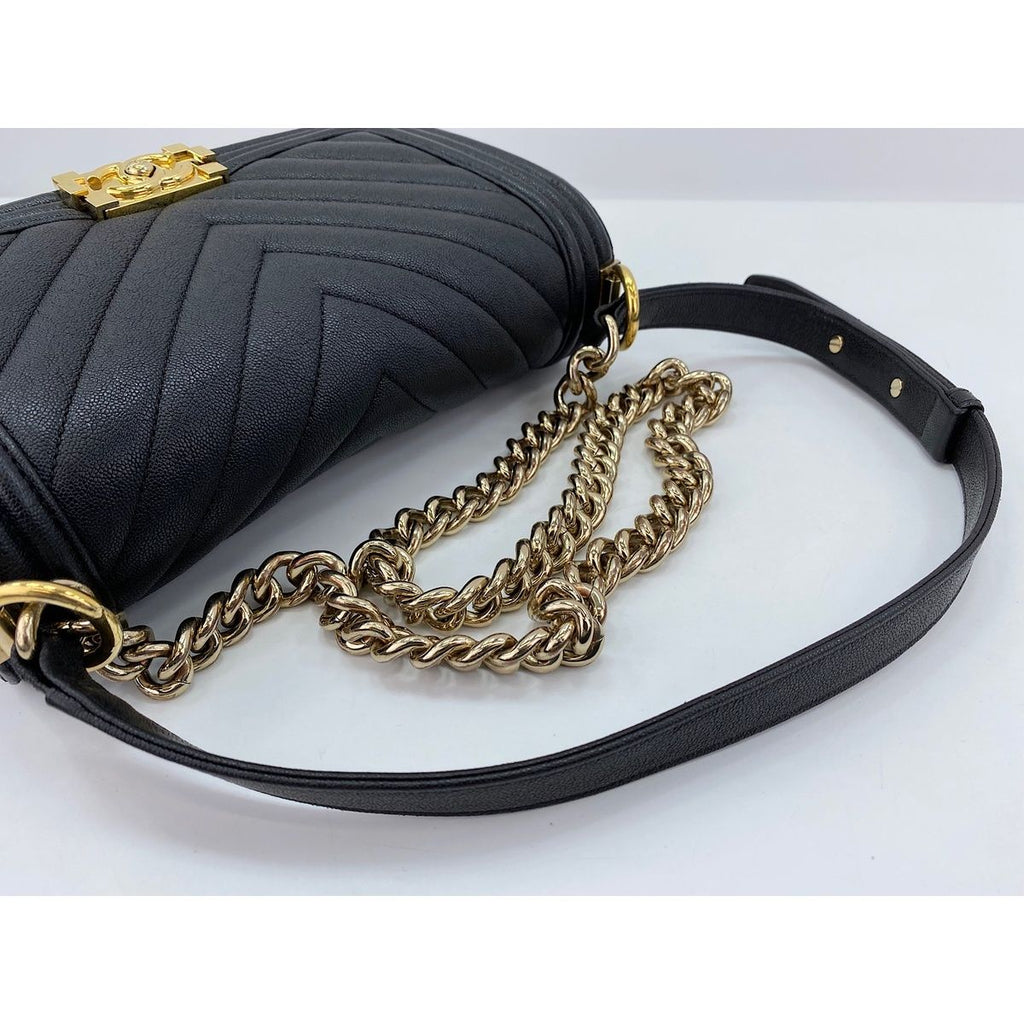 Chanel Shoulder Bag — view 9