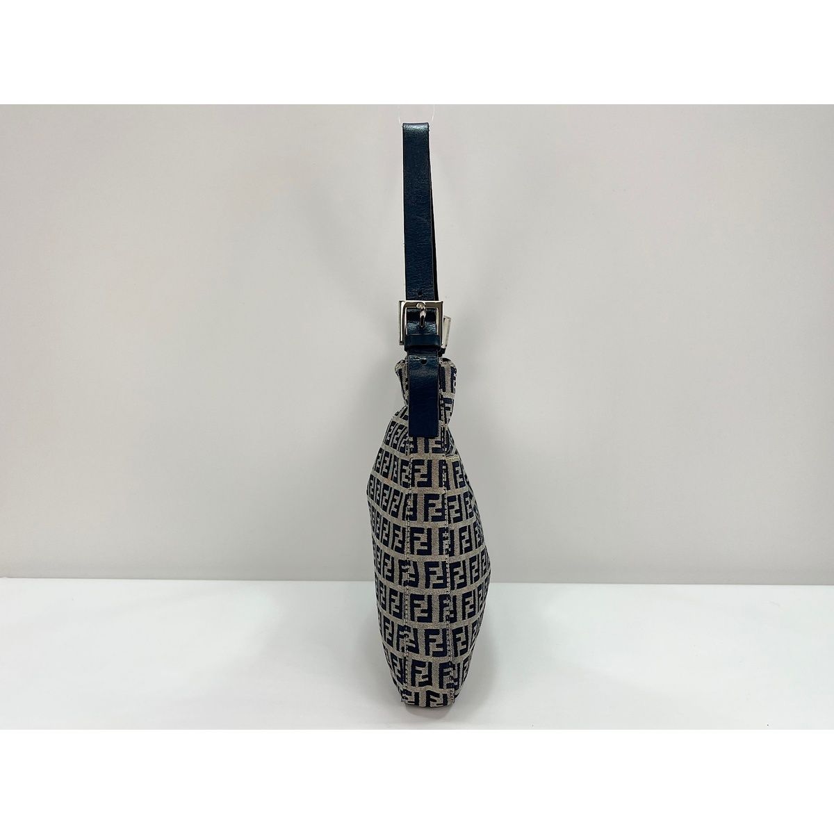 Fendi Shoulder Bag Mamma Bucket — view 6