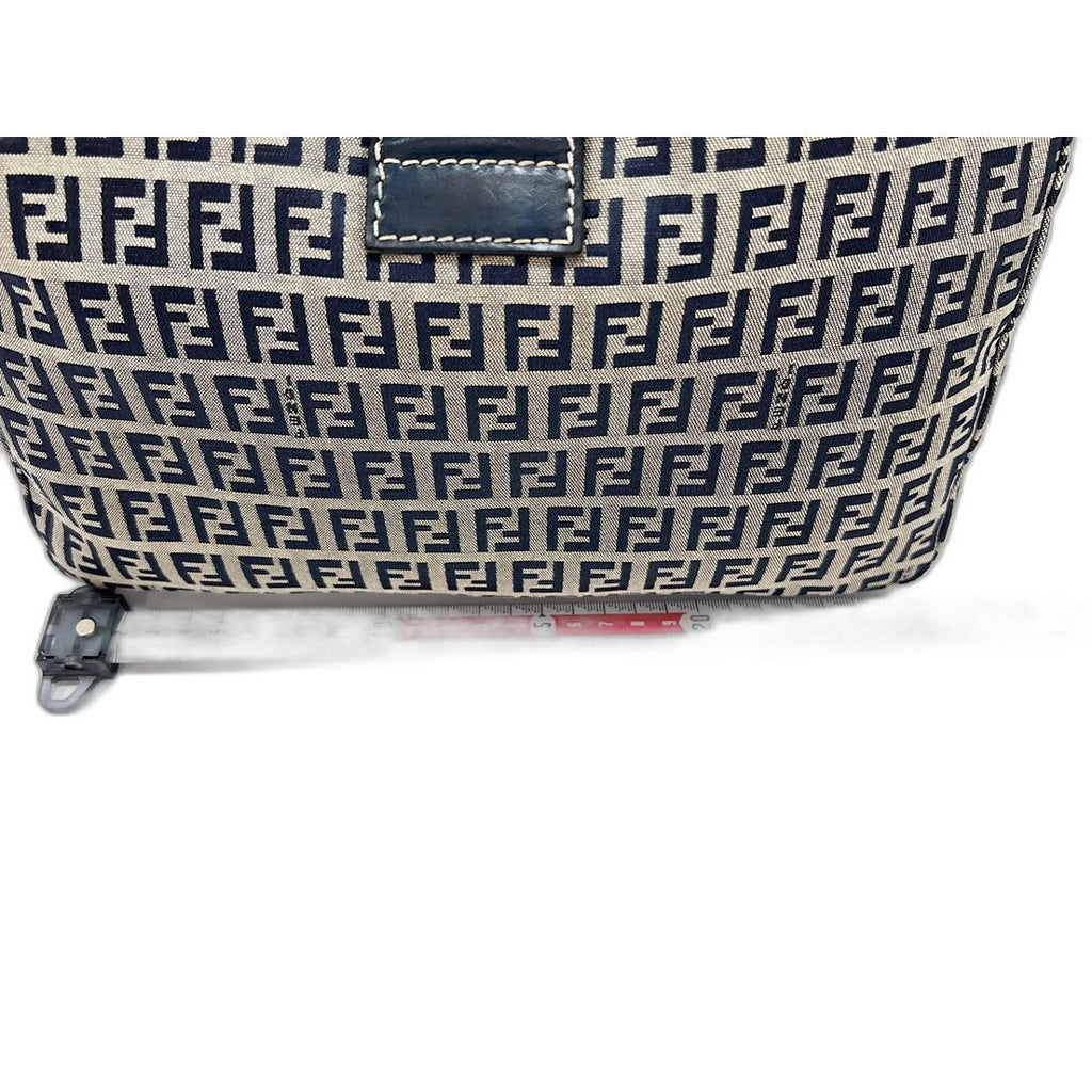 Fendi Shoulder Bag Mamma Bucket — view 4