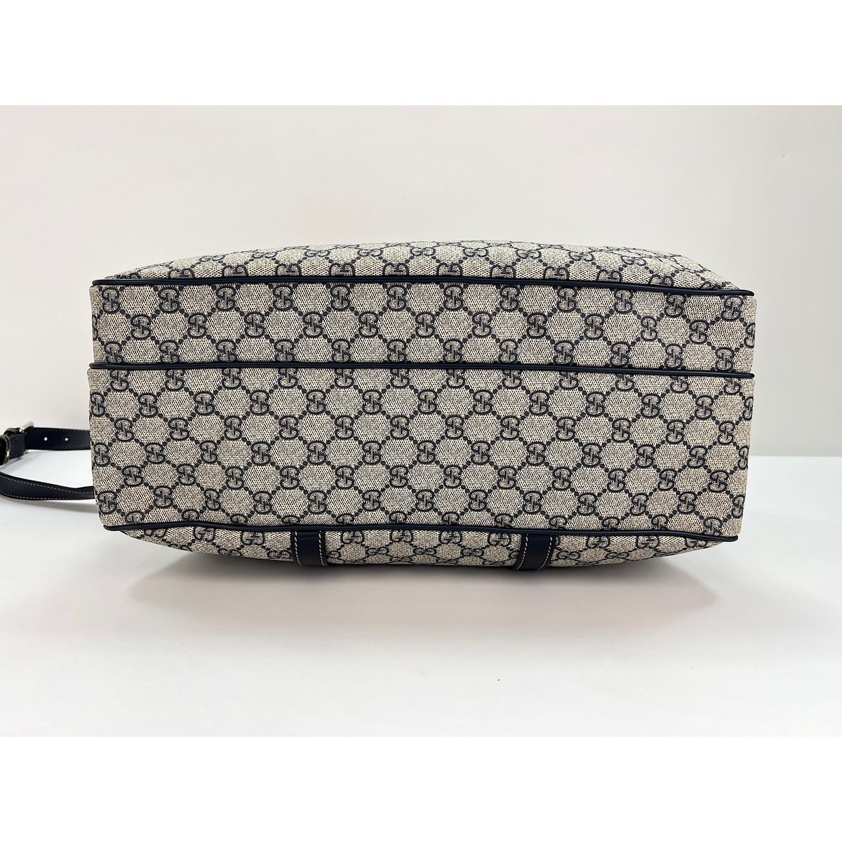 Gucci Handbag 2-Way Navy — view 7