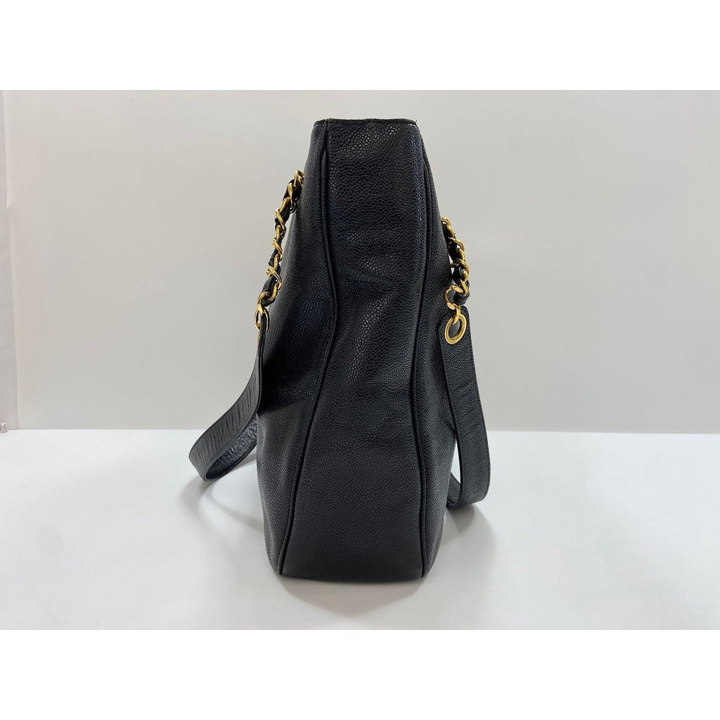 Chanel Shoulder Bag Black — view 4