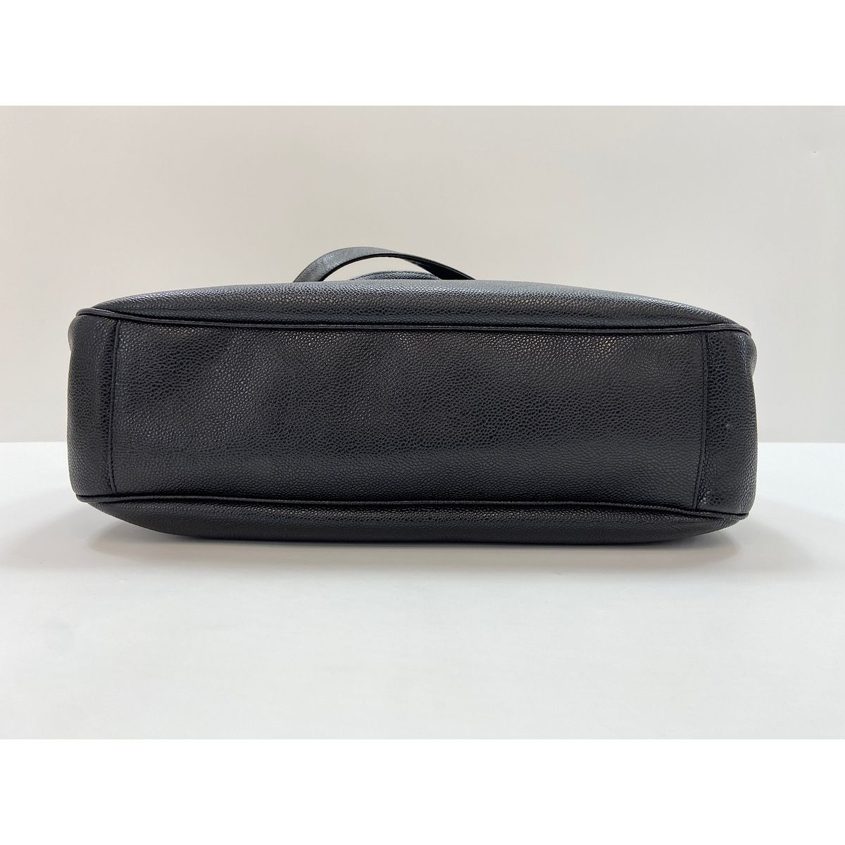 Chanel Shoulder Bag Black — view 6