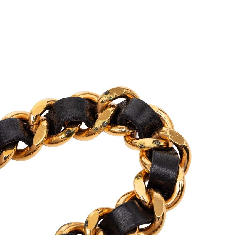 Chanel CC Logo 31 Rue Cambon Chain Belt Gold Leather Plated — view 4