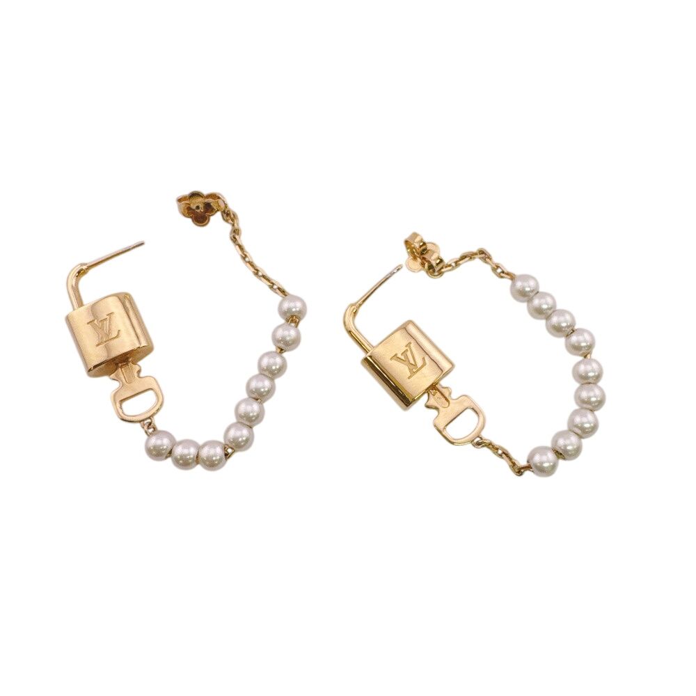 Louis Vuitton Cadena Key Chain Pearl Lock Earrings — view 8