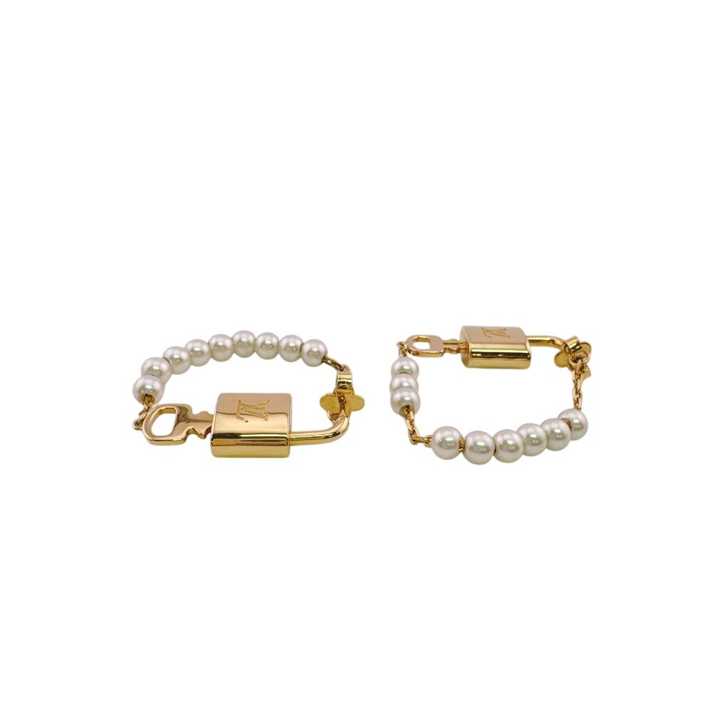 Louis Vuitton Cadena Key Chain Pearl Lock Earrings — view 3