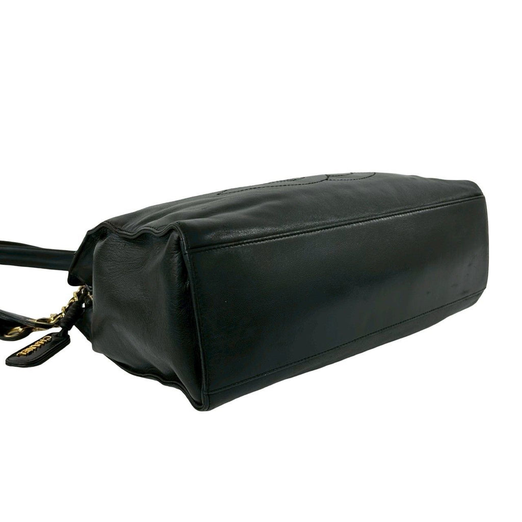 Chanel Vintage CC Logo Lambskin Chain Tote Shoulder Bag Black — view 7