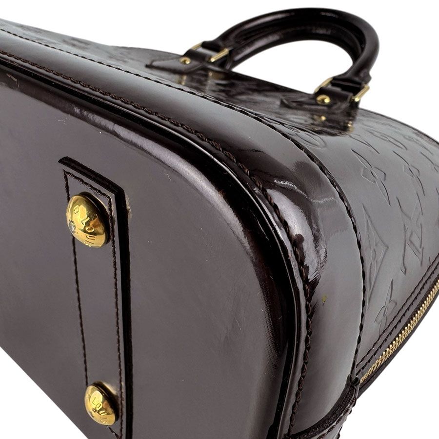 Louis Vuitton Handbag Alma PM — view 8