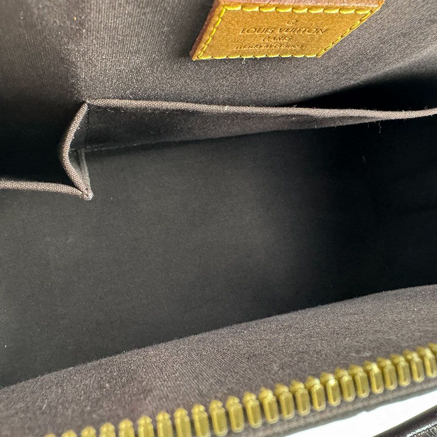 Louis Vuitton Handbag Alma PM — view 5