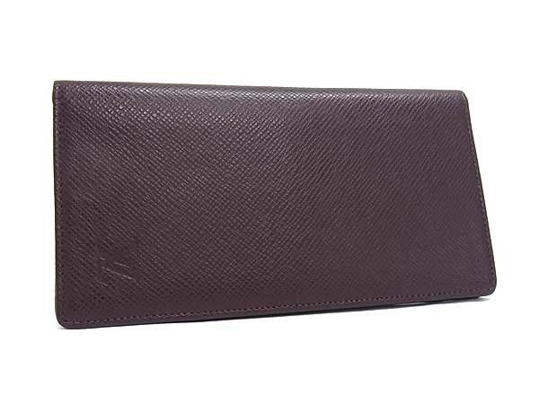 Louis Vuitton Wallet Taiga Porto 14 Cult Cles Acajou Leather Billfold