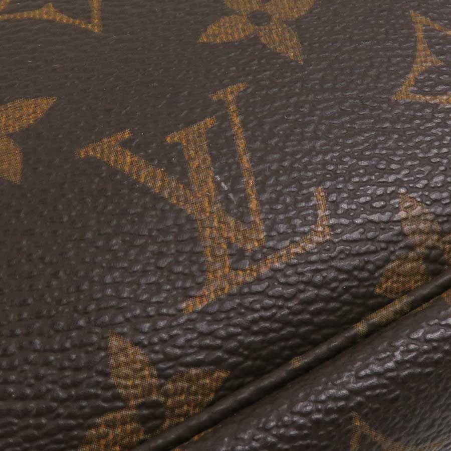 Louis Vuitton Pouch Pochette — view 9