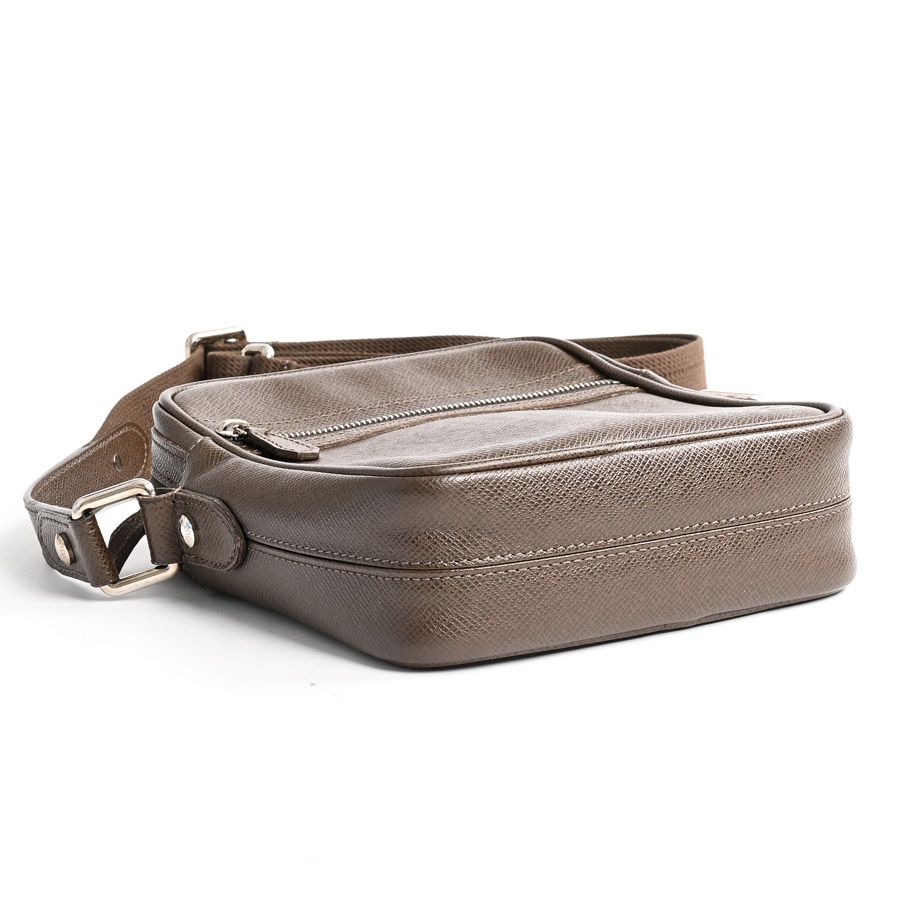 Louis Vuitton Shoulder Bag Dimitri — view 5