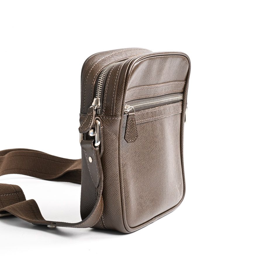 Louis Vuitton Shoulder Bag Dimitri — view 2