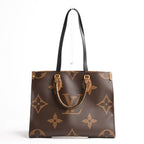 Louis Vuitton Handbag On The Go MM — view 4