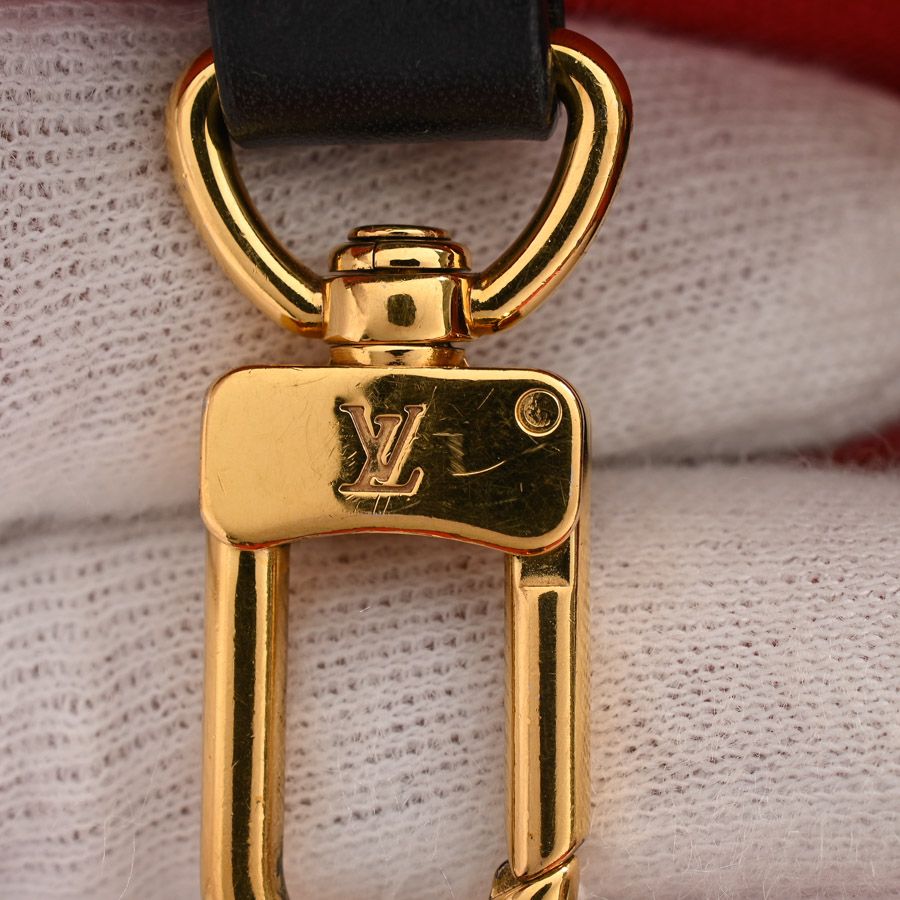 Louis Vuitton Handbag On The Go MM — view 8