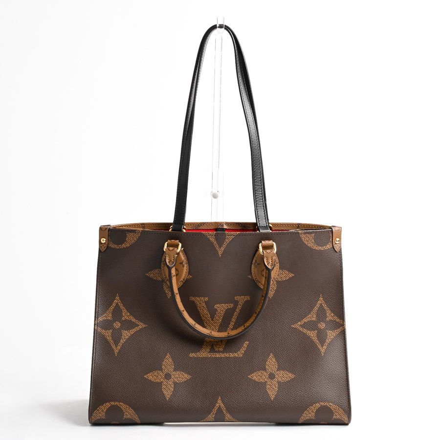 Louis Vuitton Handbag On The Go MM — view 4
