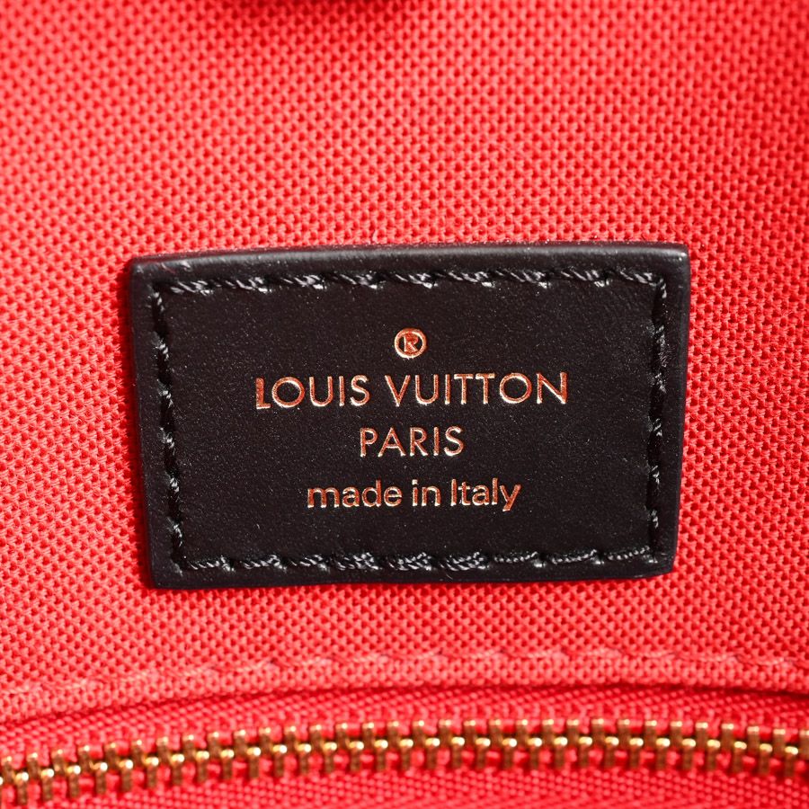 Louis Vuitton Handbag On The Go MM — view 7
