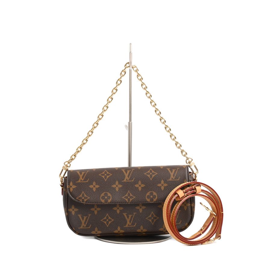 Louis Vuitton Shoulder Bag Wallet on Chain