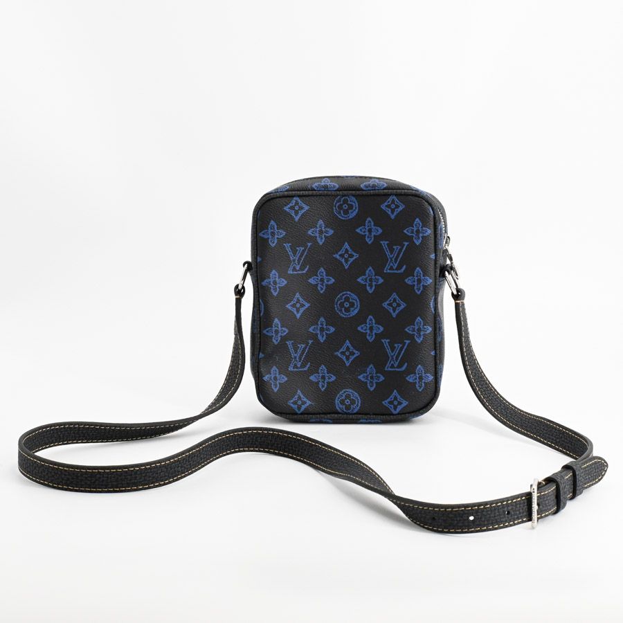 Louis Vuitton Shoulder Bag Christopher Wearable — view 3