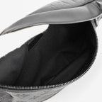Louis Vuitton Belt Bag Discovery PM — view 4