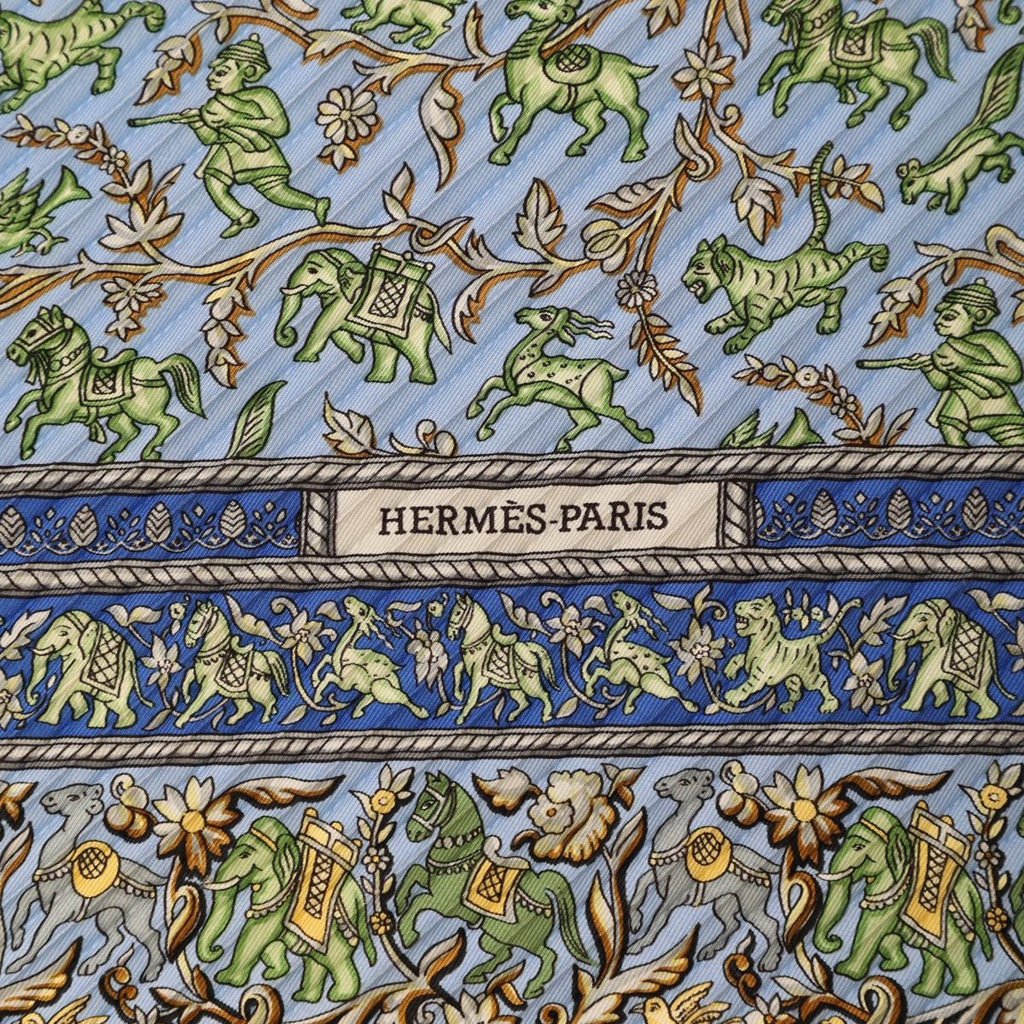 Hermes Indian Hunting Pleated Scarf Carre 90 Blue — view 6