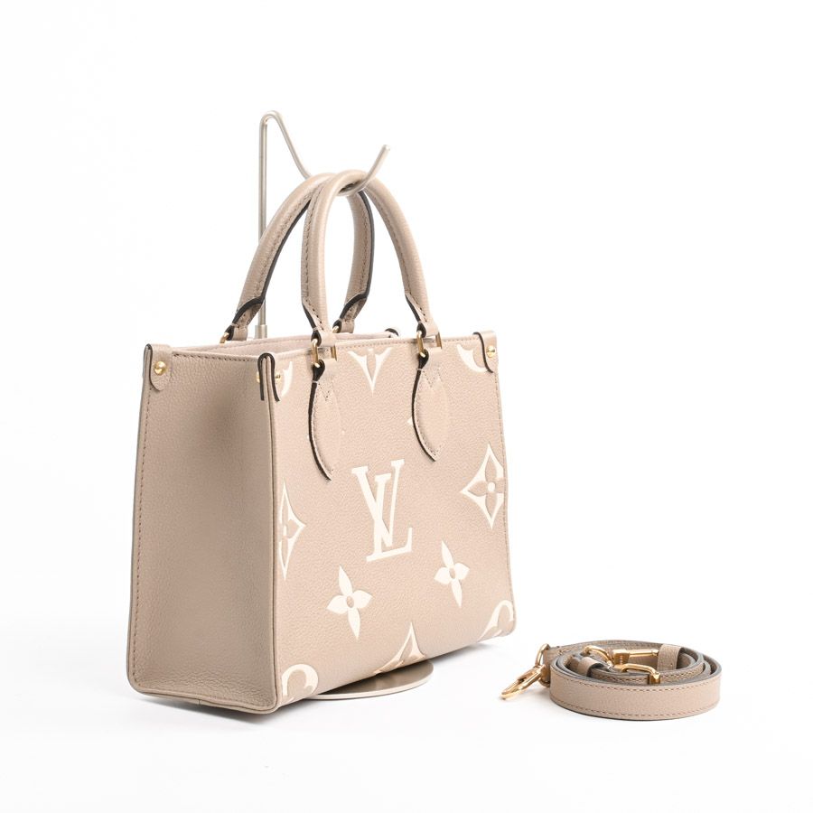 Louis Vuitton Handbag On The Go PM — view 2