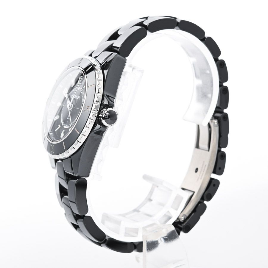 Chanel Watch 33 Black — view 2
