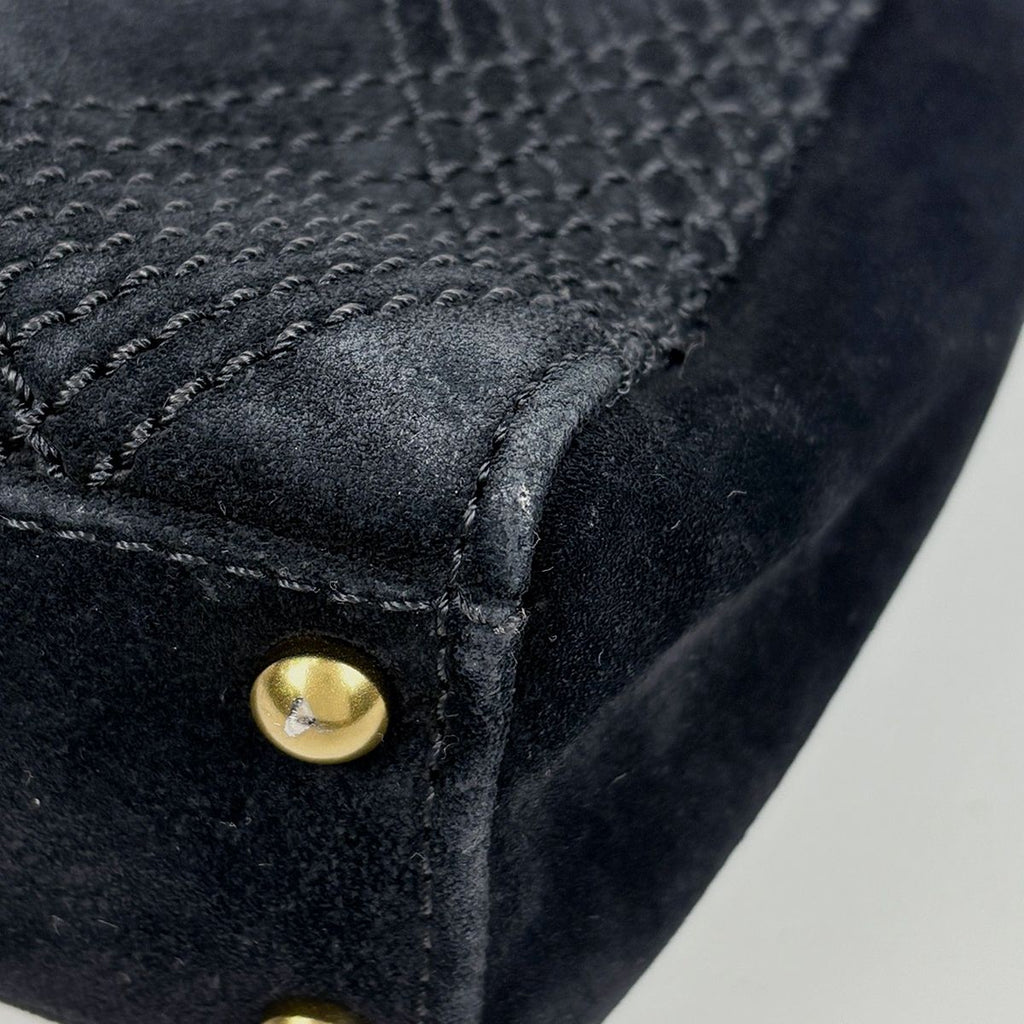 Chanel CC Logo Shoulder Bag Suede Black — view 3