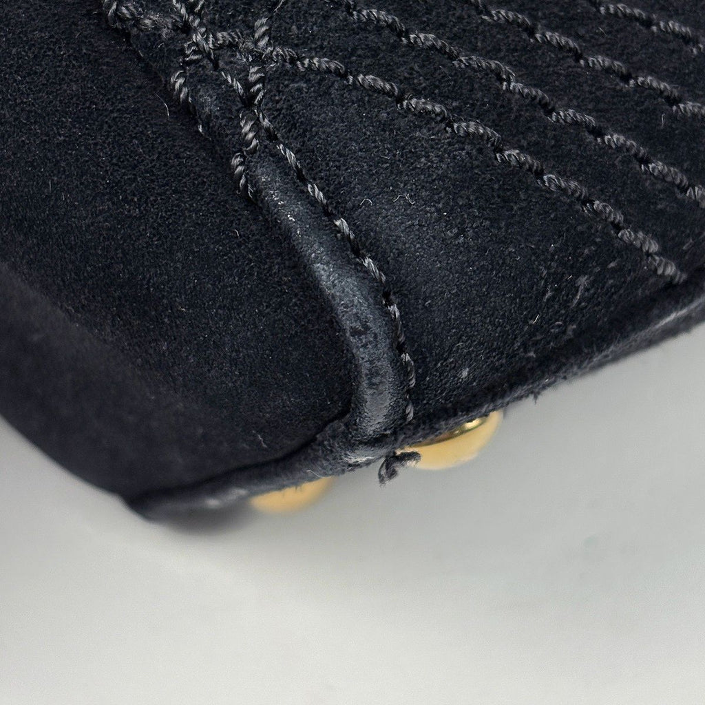 Chanel CC Logo Shoulder Bag Suede Black — view 4