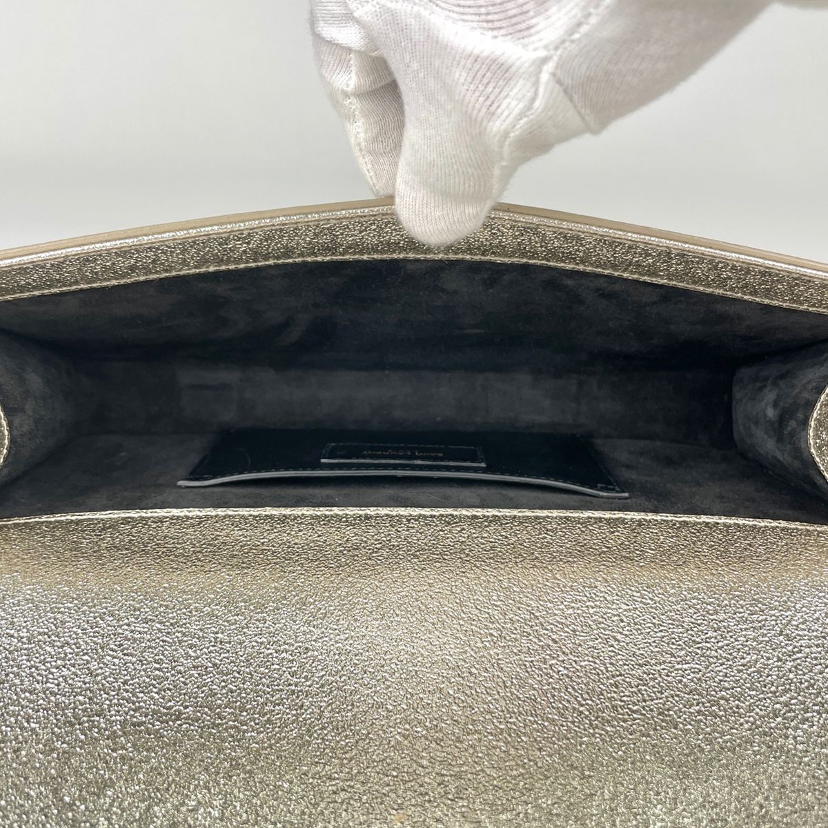 Saint Laurent Logo Clutch YSL Cassandra Leather Gold — view 7
