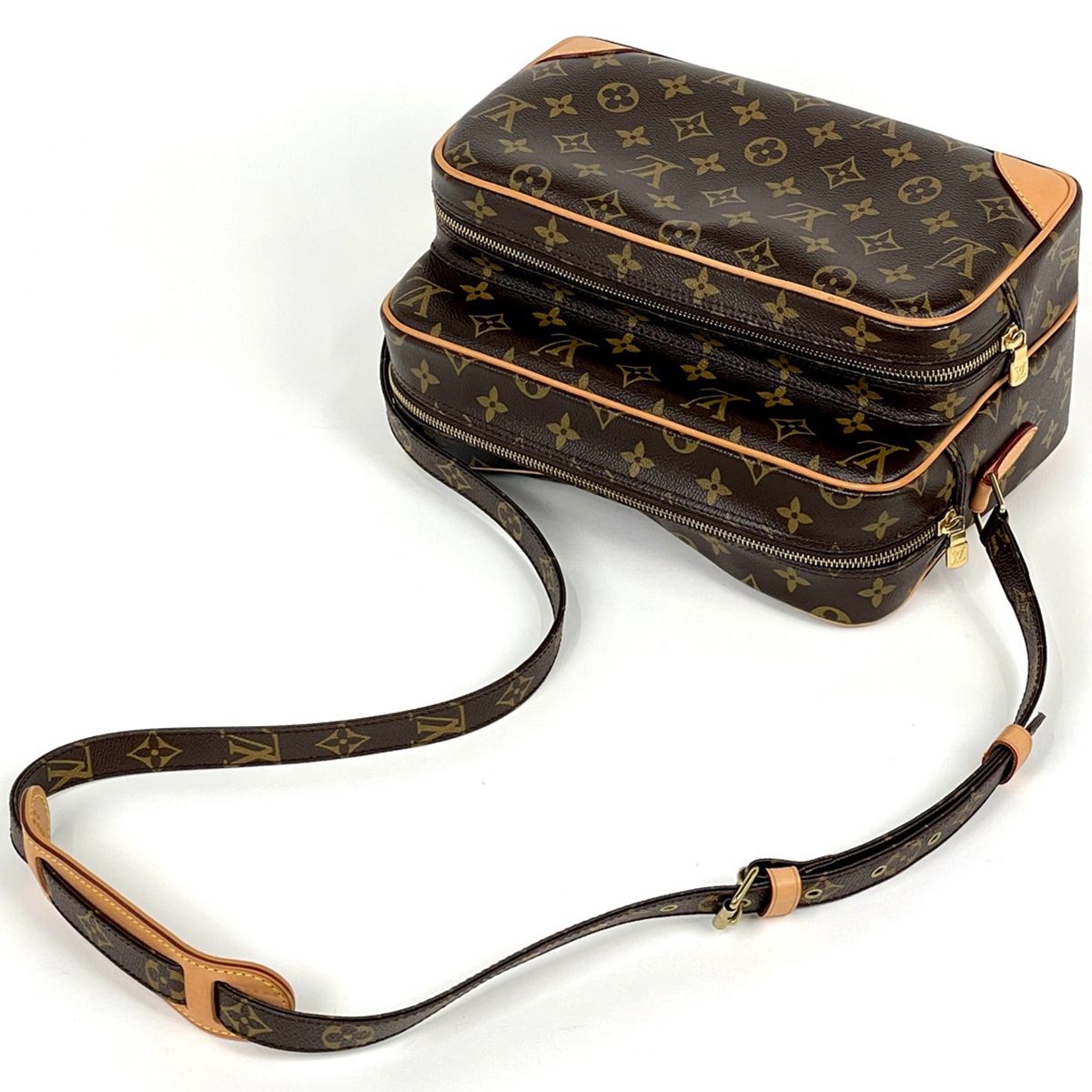 Louis Vuitton Nile Shoulder Bag Monogram Brown — view 8