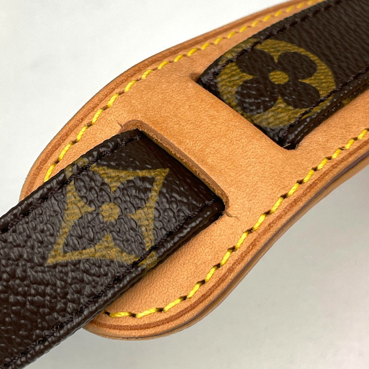 Louis Vuitton Nile Shoulder Bag Monogram Brown — view 7