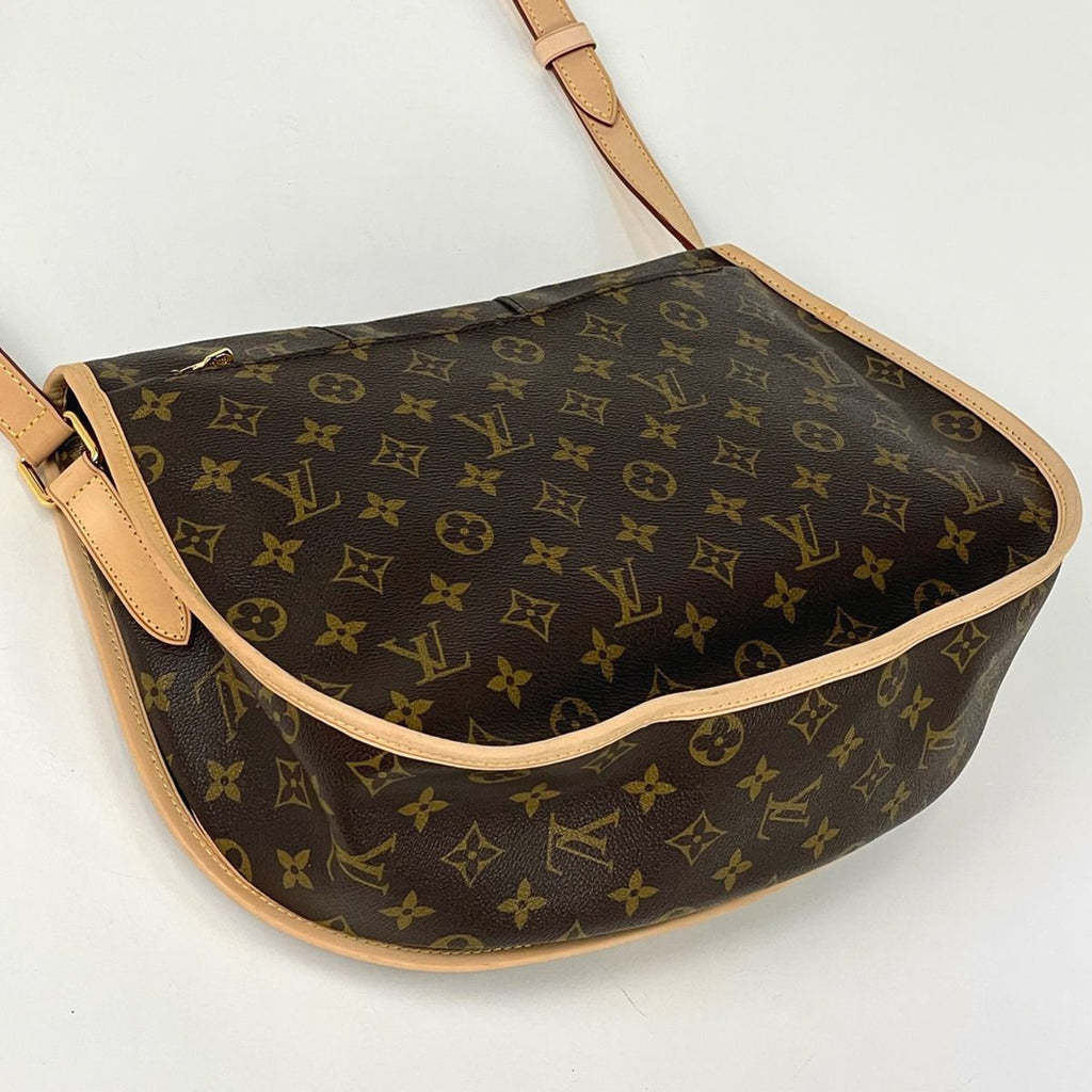 Louis Vuitton Menilmontant MM Crossbody Shoulder Bag Monogram Brown — view 2