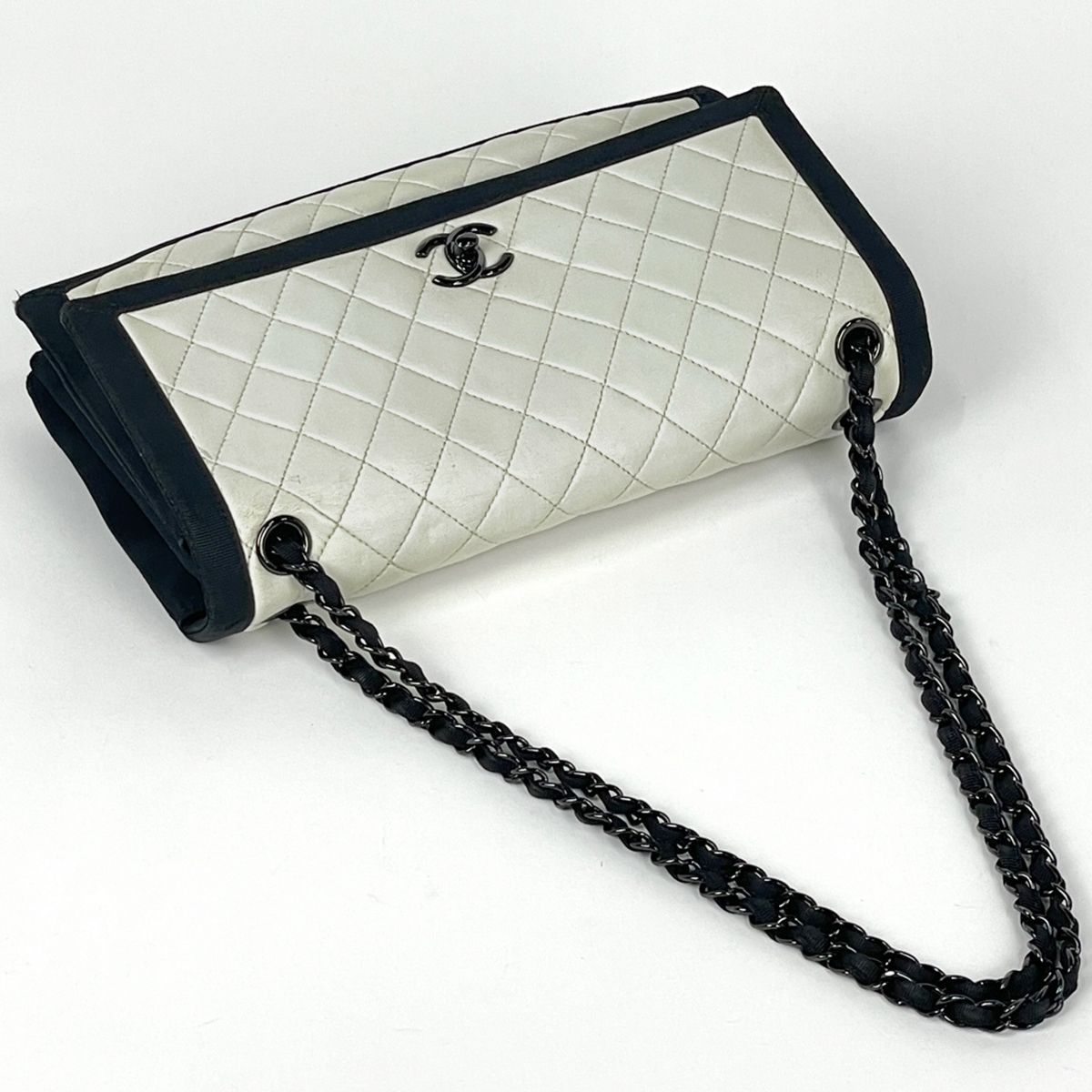 Chanel Single Flap Chain Shoulder Bag Bicolor Leather White — view 9