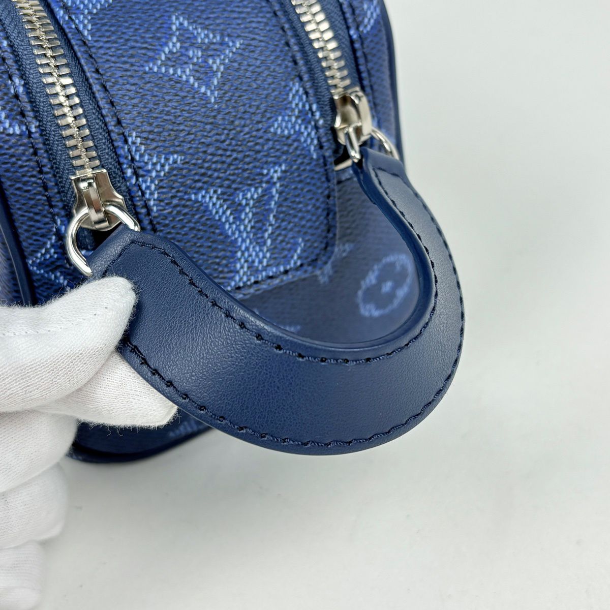 Louis Vuitton Mini Dopp Kit Monogram Heritage Leather Chien Blue Handbag — view 5