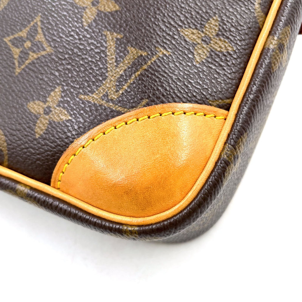 Louis Vuitton Danube Monogram Leather Brown Light Shoulder Bag Gold — view 9