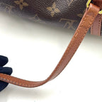 Louis Vuitton Papillon 26 Monogram Vintage Handbag — view 8