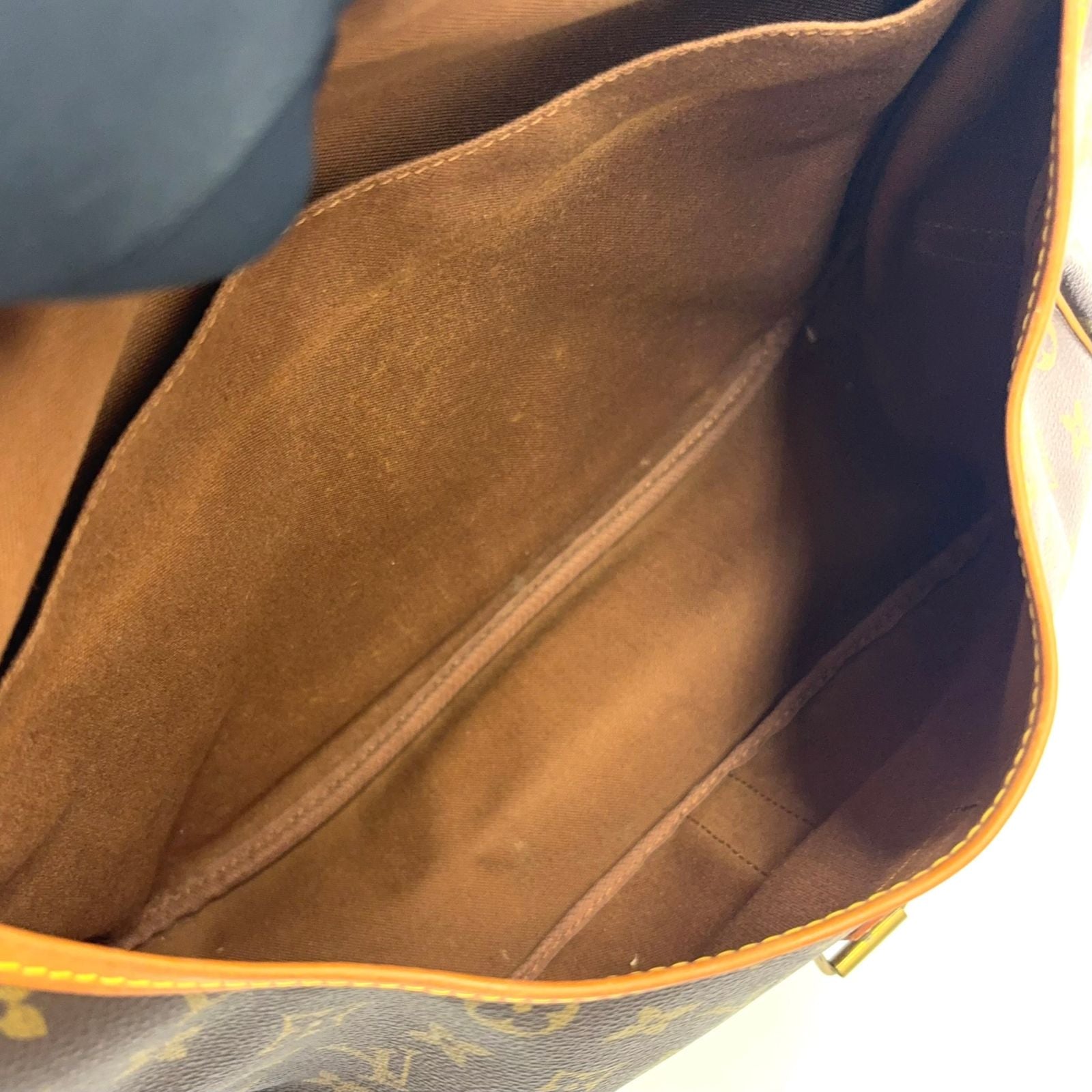 Louis Vuitton Saumur 35 Monogram Leather Brown Light Shoulder Bag Gold — view 4