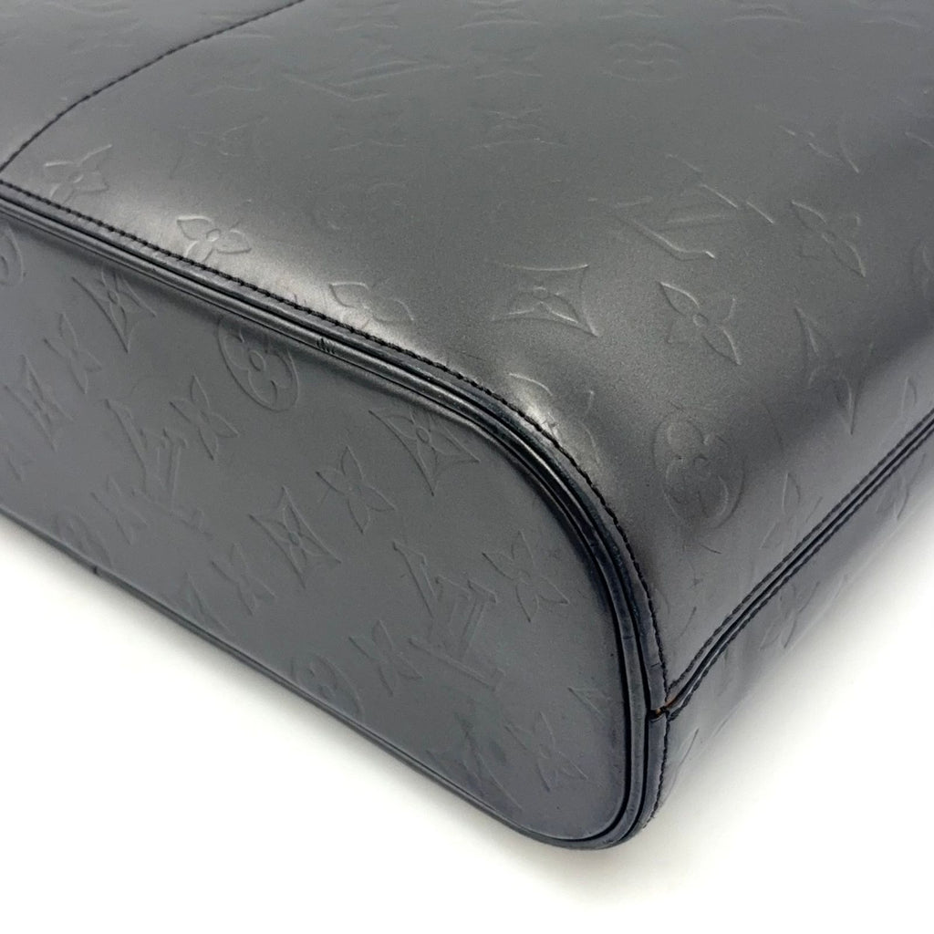 Louis Vuitton Matte Satta Monogram Calfskin Dark Gray Shoulder Bag Silver — view 6